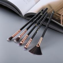 Load image into Gallery viewer, 5/15Pcs Makeup Brushes Tool Set Cosmetic Powder Eye Shadow Foundation Blush Blending Beauty Make Up Brush Maquiagem
